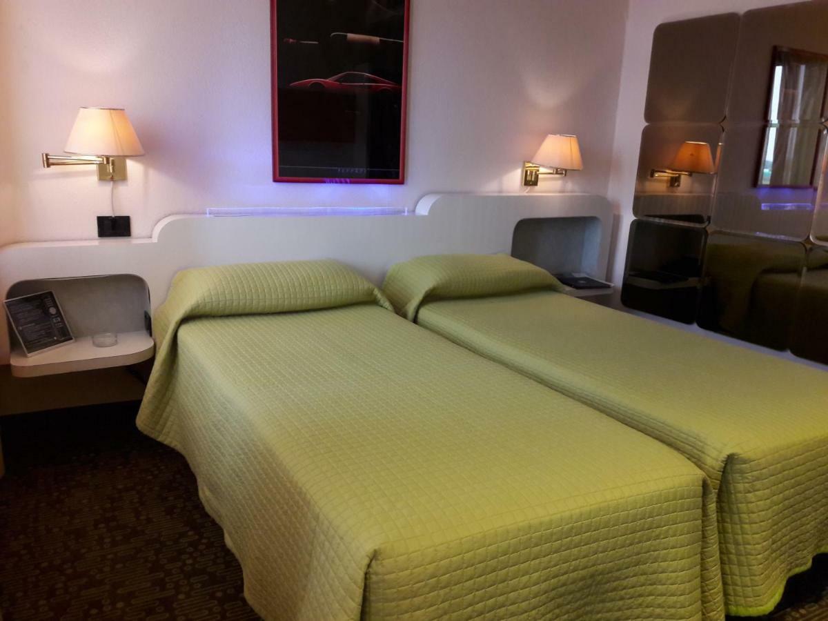 Hotel Motel K Casei Gerola Extérieur photo